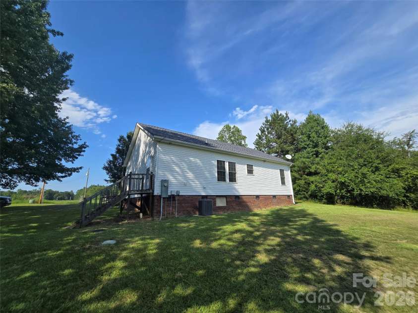 133 Vestal Road, Troy, NC 27371.  MLS# CAR4417417, YatesRealty ID 46358. 