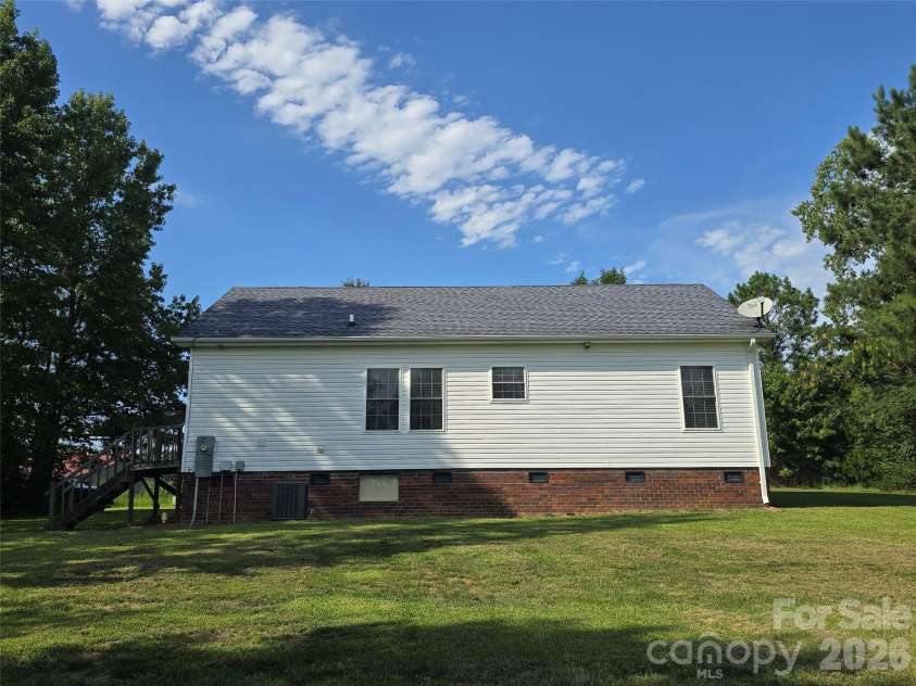 133 Vestal Road, Troy, NC 27371.  MLS# CAR4417417, YatesRealty ID 46358. 