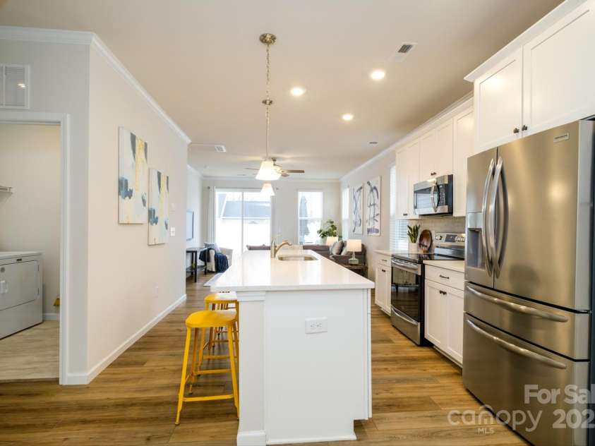 8157 Merryvale Lane, Charlotte, NC 28214.  MLS# CAR4228932, YatesRealty ID 4636. 