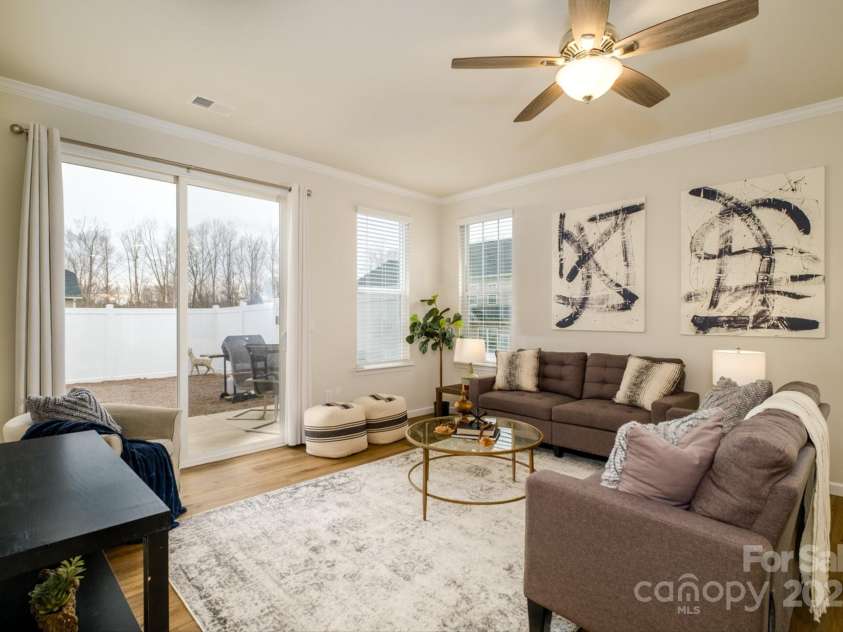 8157 Merryvale Lane, Charlotte, NC 28214.  MLS# CAR4228932, YatesRealty ID 4636. 