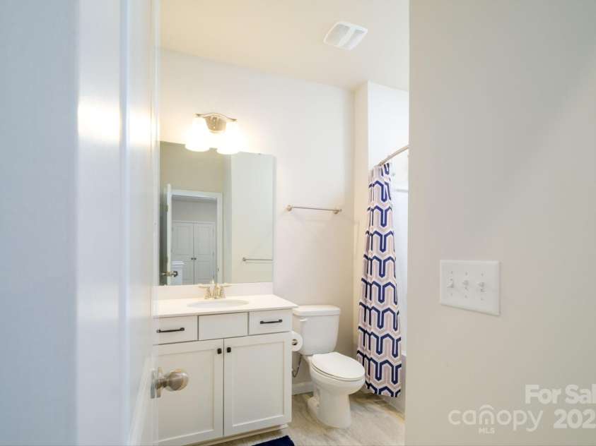 8157 Merryvale Lane, Charlotte, NC 28214.  MLS# CAR4228932, YatesRealty ID 4636. 