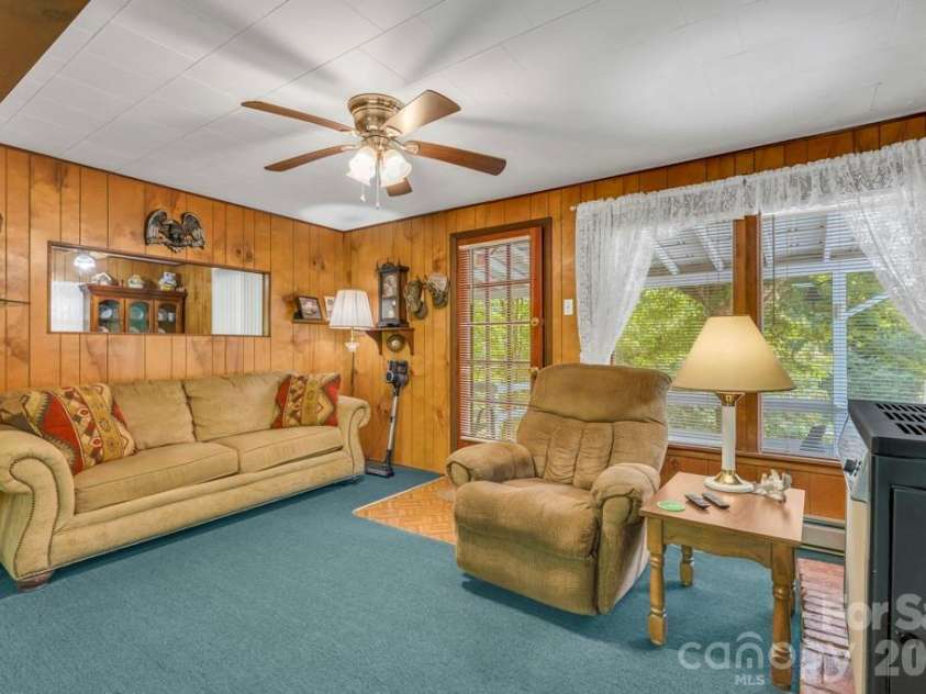2850 Henson Creek Road, Newland, NC 28657.  MLS# CAR4417420, YatesRealty ID 46360. 