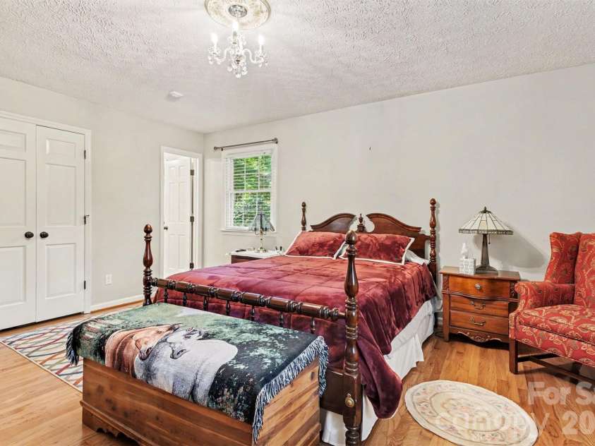 1204 Dumbarton Road, Gastonia, NC 28054.  MLS# CAR4417405, YatesRealty ID 46363. 