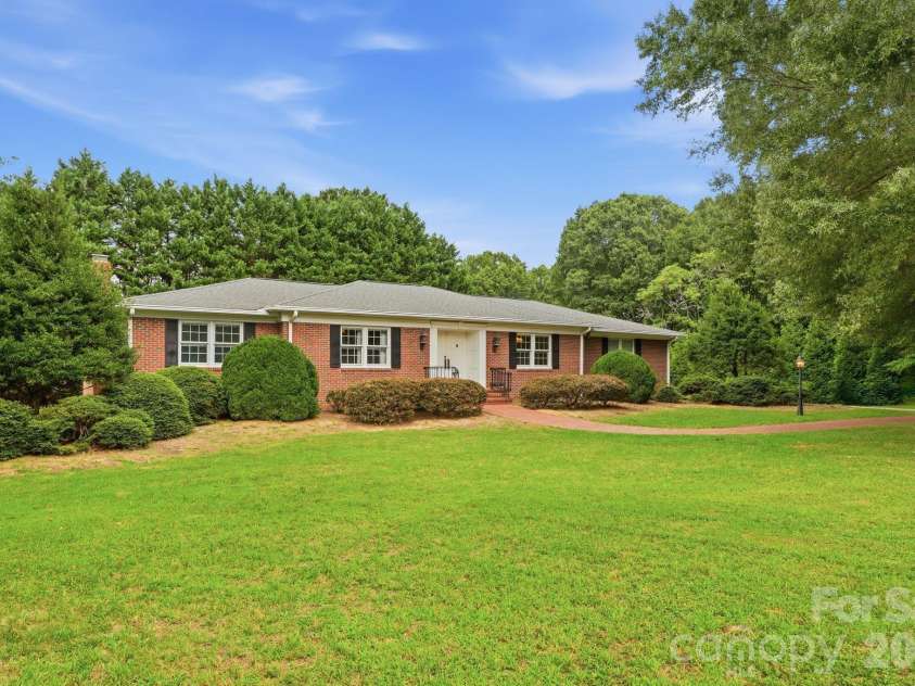 431 Costner School Road, Bessemer City, NC 28016.  MLS# CAR4416062, YatesRealty ID 46364. 