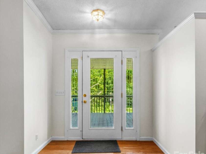 59 Trout Water Circle, Burnsville, NC 28714.  MLS# CAR4409802, YatesRealty ID 46365. 