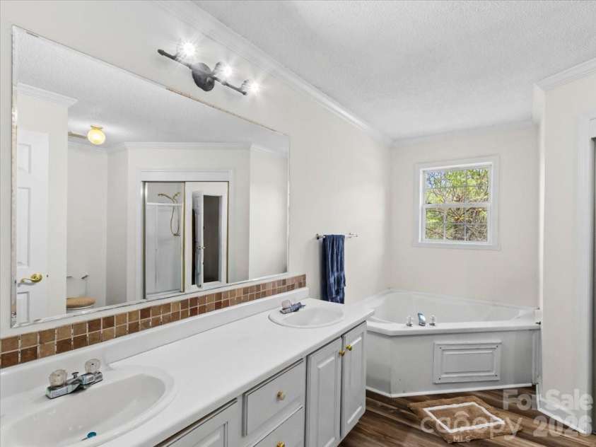 59 Trout Water Circle, Burnsville, NC 28714.  MLS# CAR4409802, YatesRealty ID 46365. 
