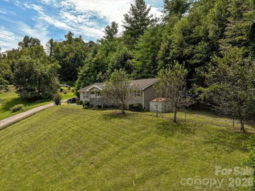 59 Trout Water Circle, Burnsville, NC 28714.  MLS# CAR4409802, YatesRealty ID 46365. 