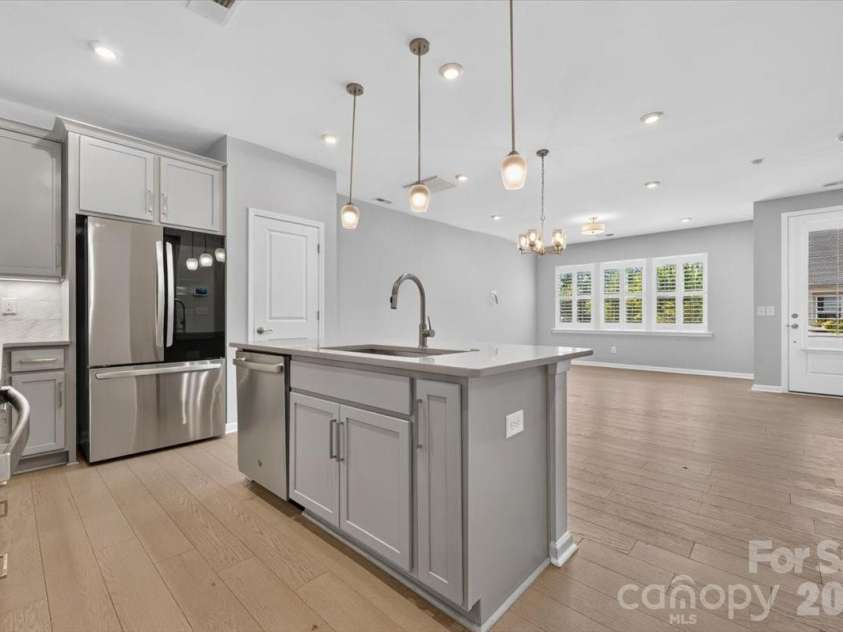 5940 Mantle Way, Kannapolis, NC 28081.  MLS# CAR4385702, YatesRealty ID 46366. 