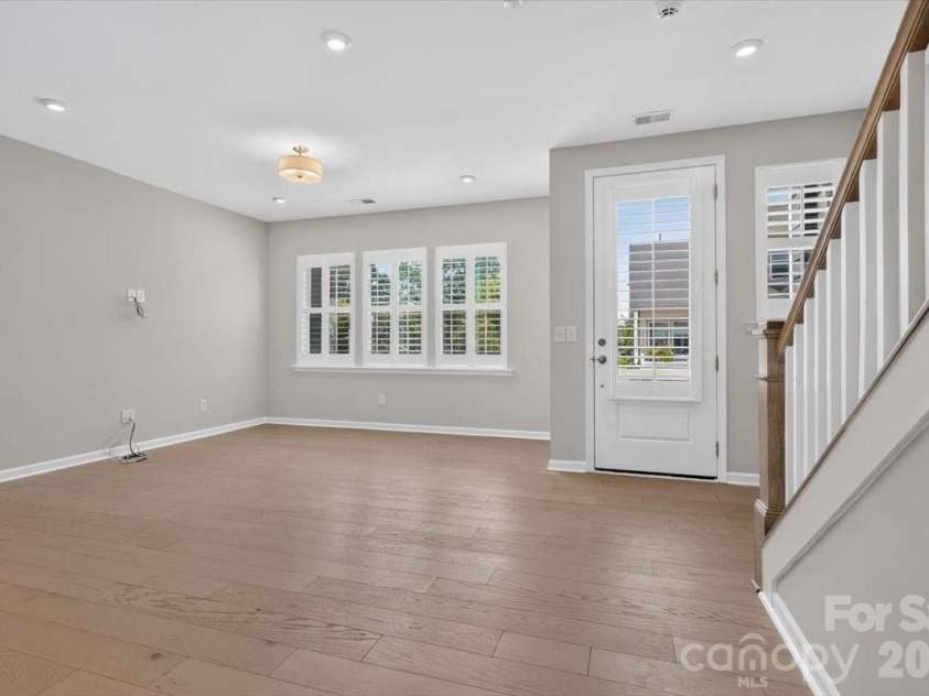 5940 Mantle Way, Kannapolis, NC 28081.  MLS# CAR4385702, YatesRealty ID 46366. 