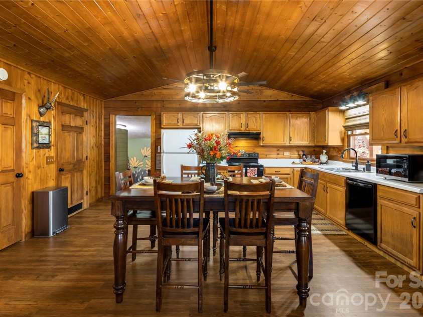398 Locust Drive, Maggie Valley, NC 28751.  MLS# CAR4416894, YatesRealty ID 46368. 