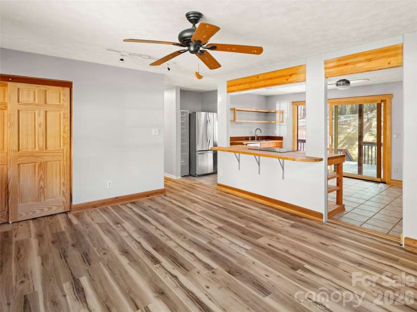 36 Auburndale Drive, Asheville, NC 28806.  MLS# CAR4353814, YatesRealty ID 4637. 