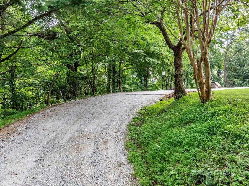 4415 Laurel Ridge Drive, Lenoir, NC 28645.  MLS# CAR4290774, YatesRealty ID 4637. 