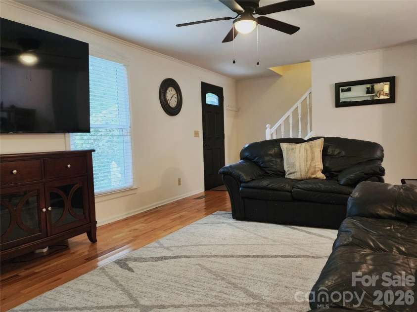 13505 O Toole Drive, Matthews, NC 28105.  MLS# CAR4417408, YatesRealty ID 46372. 