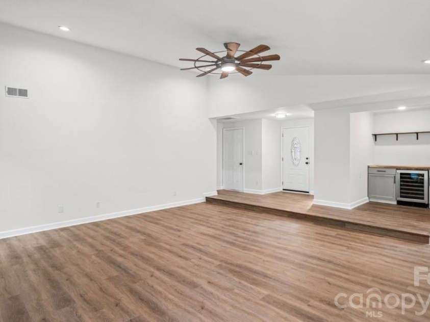 7424 Lawyers Station Drive, Mint Hill, NC 28227.  MLS# CAR4417385, YatesRealty ID 46373. 