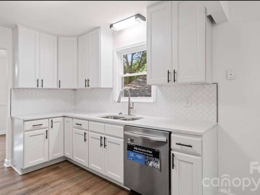 7424 Lawyers Station Drive, Mint Hill, NC 28227.  MLS# CAR4417385, YatesRealty ID 46373. 