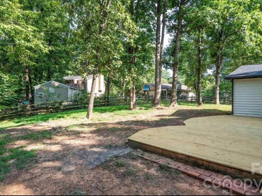 7424 Lawyers Station Drive, Mint Hill, NC 28227.  MLS# CAR4417385, YatesRealty ID 46373. 