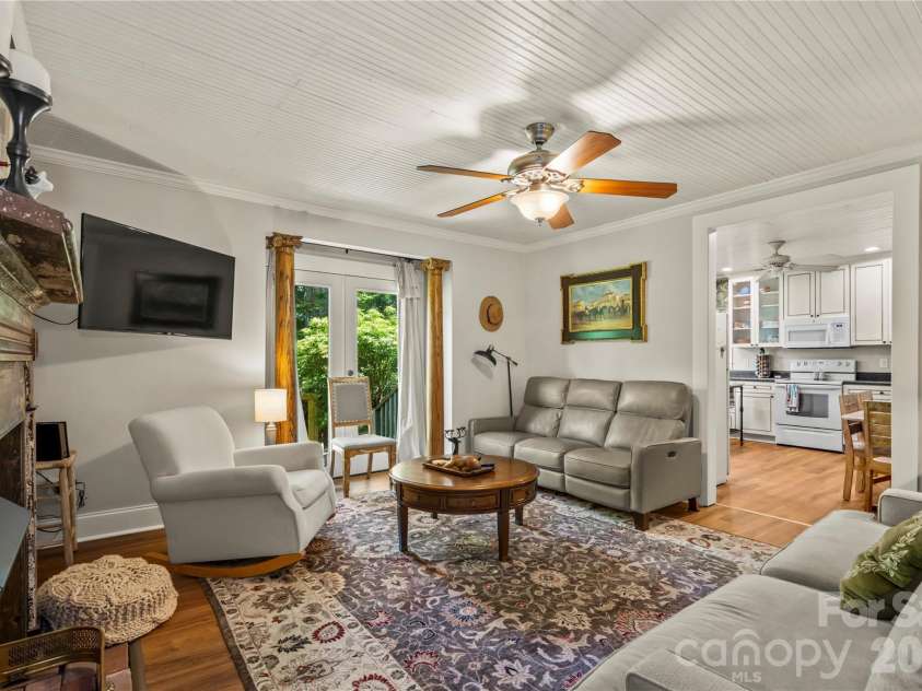 520 Esseola Street, Saluda, NC 28773.  MLS# CAR4416006, YatesRealty ID 46375. 