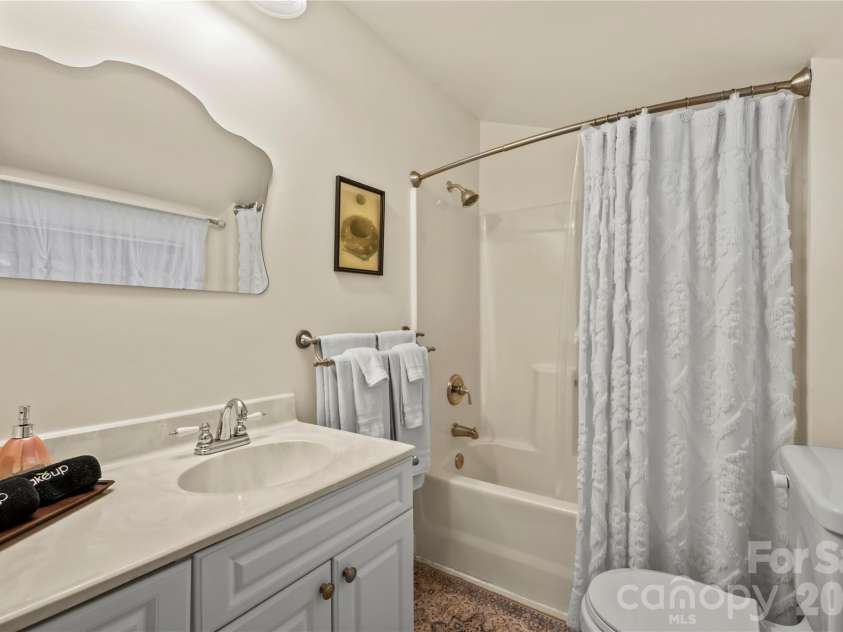520 Esseola Street, Saluda, NC 28773.  MLS# CAR4416006, YatesRealty ID 46375. 