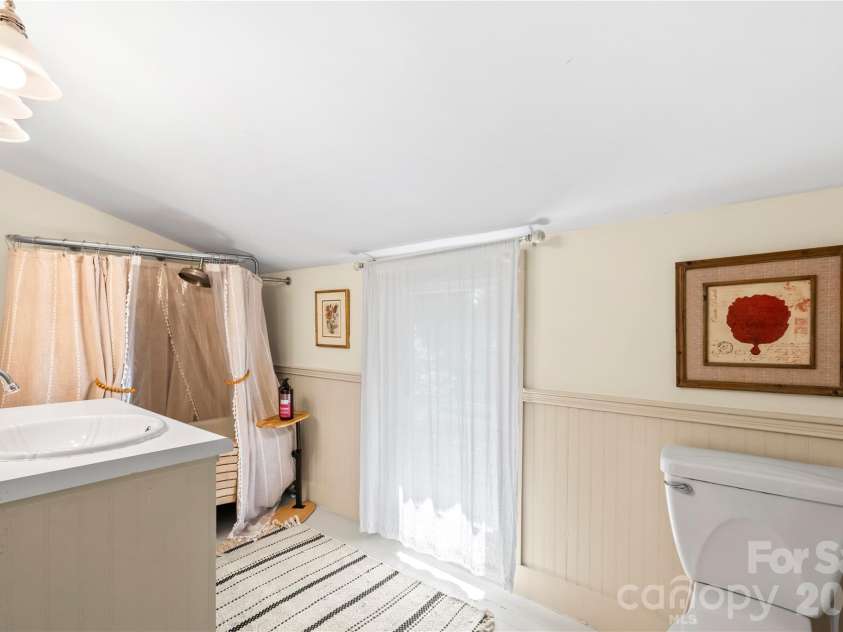 520 Esseola Street, Saluda, NC 28773.  MLS# CAR4416006, YatesRealty ID 46375. 