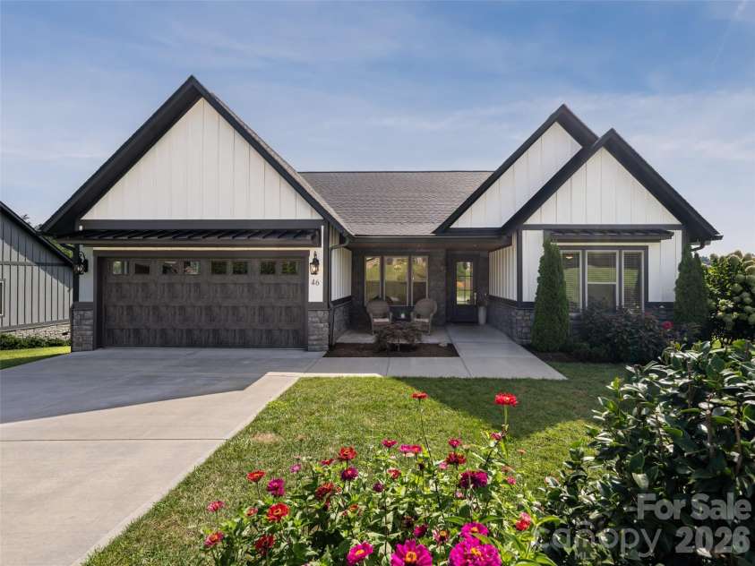 46 Solomia Drive, Mills River, NC 28759.  MLS# CAR4416793, YatesRealty ID 46376. 