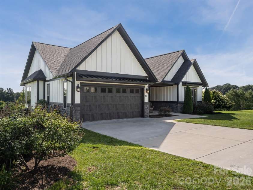 46 Solomia Drive, Mills River, NC 28759.  MLS# CAR4416793, YatesRealty ID 46376. 