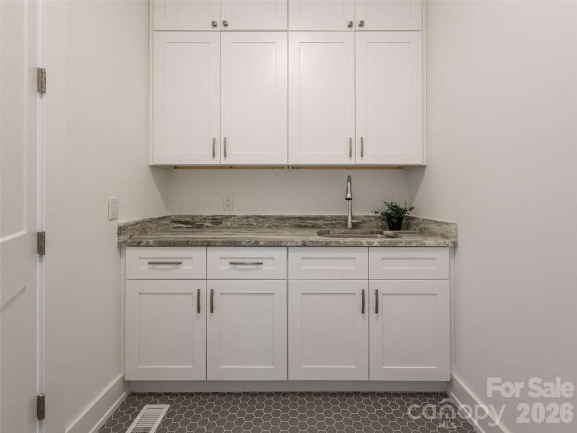 46 Solomia Drive, Mills River, NC 28759.  MLS# CAR4416793, YatesRealty ID 46376. 