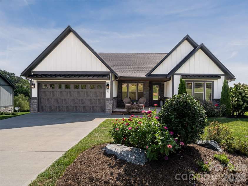 46 Solomia Drive, Mills River, NC 28759.  MLS# CAR4416793, YatesRealty ID 46376. 