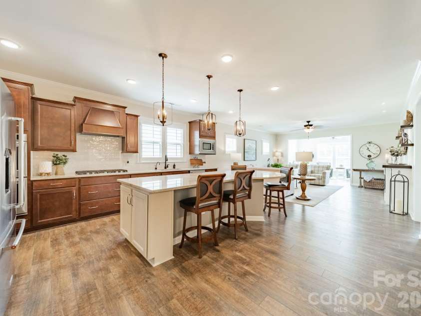 918 Kirby Drive, Fort Mill, SC 29715.  MLS# CAR4409955, YatesRealty ID 46381. 