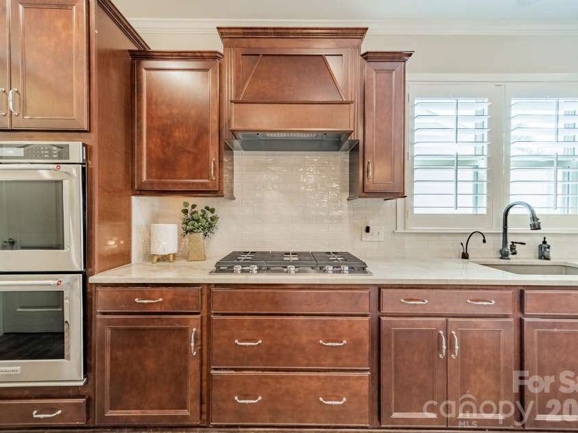 918 Kirby Drive, Fort Mill, SC 29715.  MLS# CAR4409955, YatesRealty ID 46381. 