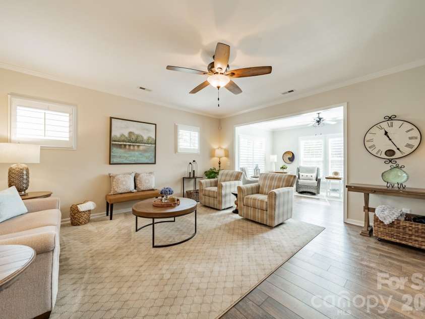 918 Kirby Drive, Fort Mill, SC 29715.  MLS# CAR4409955, YatesRealty ID 46381. 