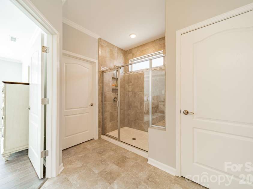 918 Kirby Drive, Fort Mill, SC 29715.  MLS# CAR4409955, YatesRealty ID 46381. 