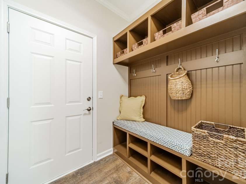 918 Kirby Drive, Fort Mill, SC 29715.  MLS# CAR4409955, YatesRealty ID 46381. 