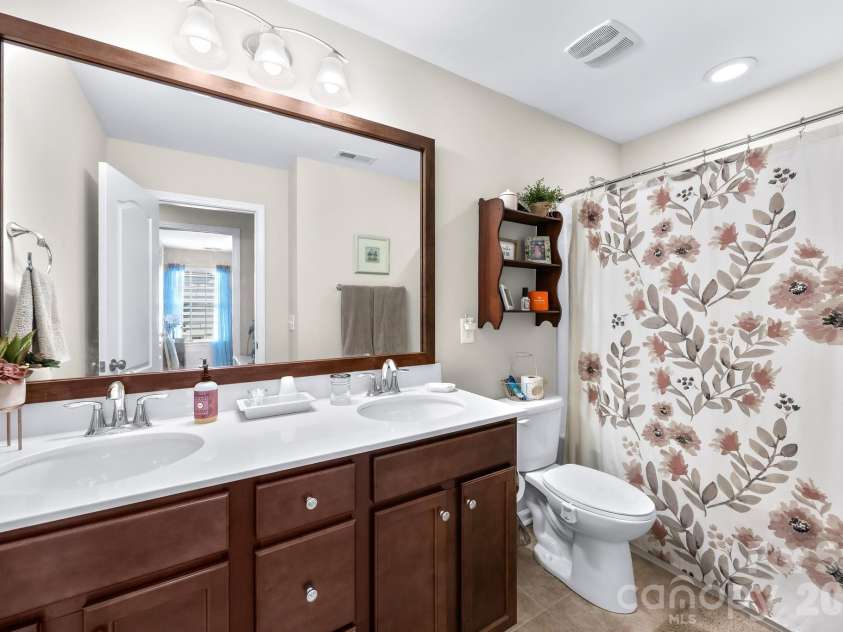 198 Rustling Waters Drive, Mooresville, NC 28117.  MLS# CAR4415930, YatesRealty ID 46382. 