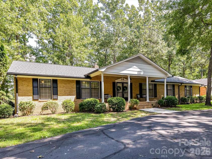 2646 Rolling Hills Drive, Monroe, NC 28110.  MLS# CAR4417200, YatesRealty ID 46383. 