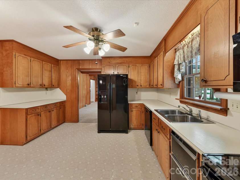 2646 Rolling Hills Drive, Monroe, NC 28110.  MLS# CAR4417200, YatesRealty ID 46383. 