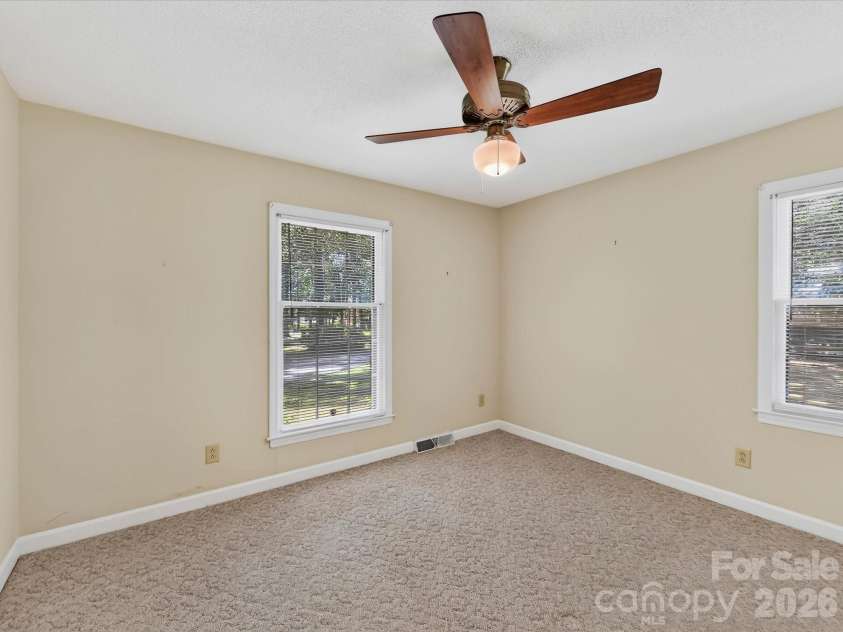 2646 Rolling Hills Drive, Monroe, NC 28110.  MLS# CAR4417200, YatesRealty ID 46383. 