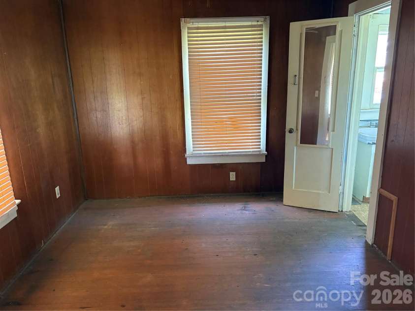 1306 Salem Road, Morganton, NC 28655.  MLS# CAR4414719, YatesRealty ID 46388. Bedroom