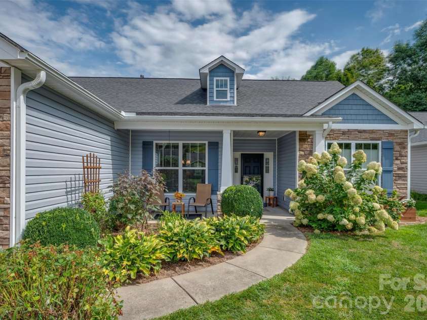 131 Creekwalk Lane, Hendersonville, NC 28792.  MLS# CAR4416642, YatesRealty ID 46389. 