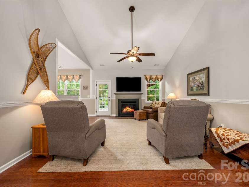 131 Creekwalk Lane, Hendersonville, NC 28792.  MLS# CAR4416642, YatesRealty ID 46389. 