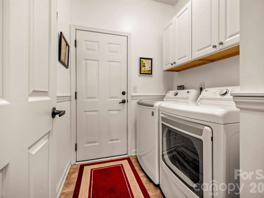 131 Creekwalk Lane, Hendersonville, NC 28792.  MLS# CAR4416642, YatesRealty ID 46389. 