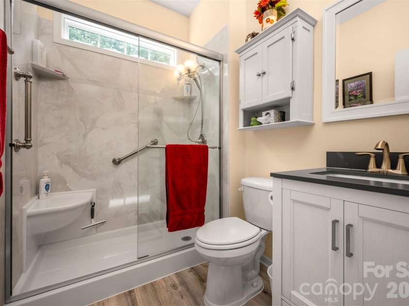 131 Creekwalk Lane, Hendersonville, NC 28792.  MLS# CAR4416642, YatesRealty ID 46389. 