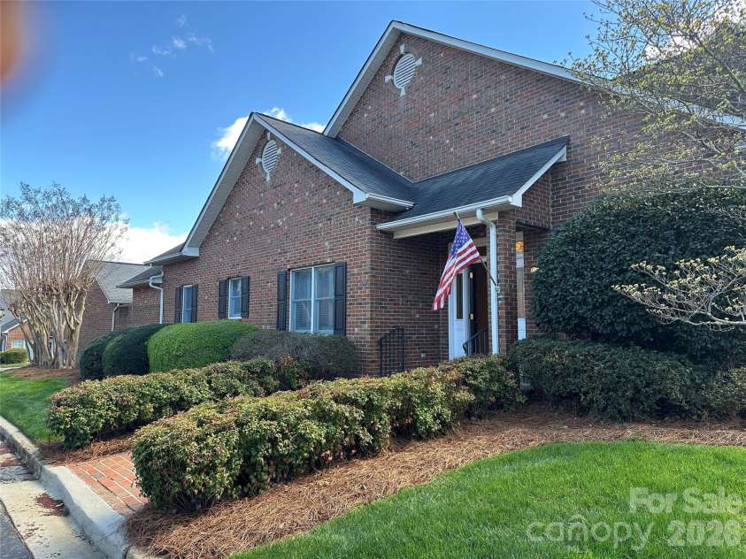 700 Warrington Place, Rock Hill, SC 29732.  MLS# CAR4354552, YatesRealty ID 4639. 