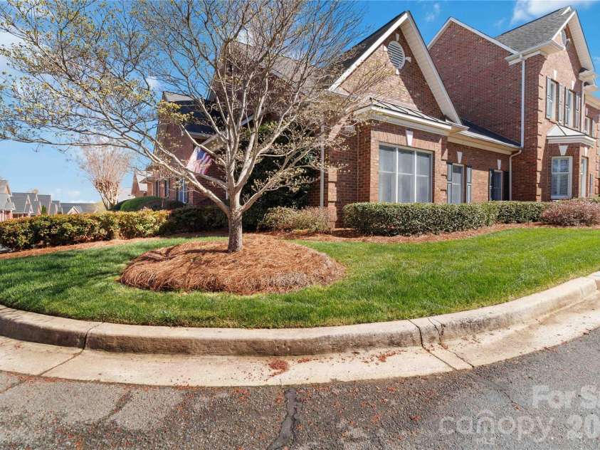 700 Warrington Place, Rock Hill, SC 29732.  MLS# CAR4354552, YatesRealty ID 4639. 