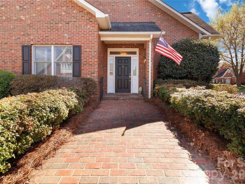 700 Warrington Place, Rock Hill, SC 29732.  MLS# CAR4354552, YatesRealty ID 4639. 