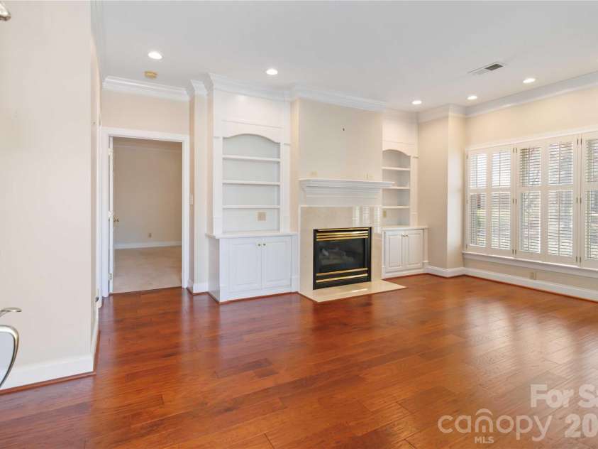 700 Warrington Place, Rock Hill, SC 29732.  MLS# CAR4354552, YatesRealty ID 4639. 