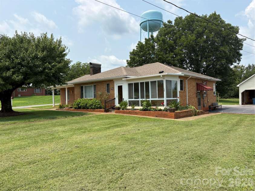 1308 Salem Road, Morganton, NC 28655.  MLS# CAR4417448, YatesRealty ID 46390. 