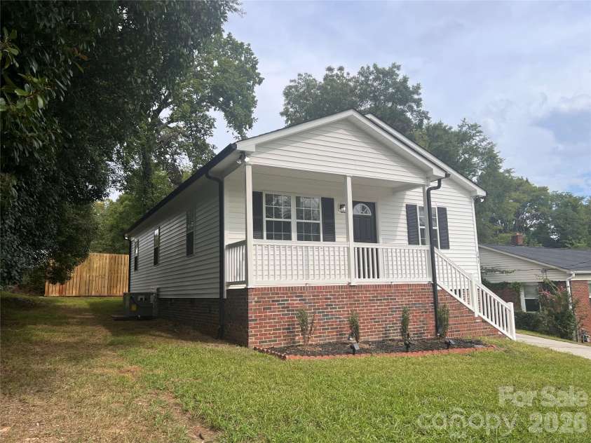 191 Mahan Street, Concord, NC 28025.  MLS# CAR4417461, YatesRealty ID 46393. 