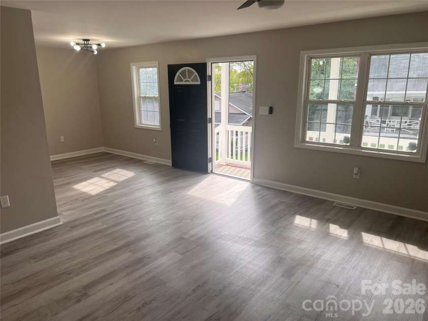 191 Mahan Street, Concord, NC 28025.  MLS# CAR4417461, YatesRealty ID 46393. 