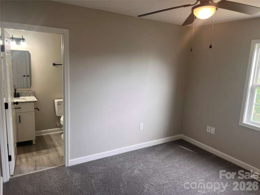 191 Mahan Street, Concord, NC 28025.  MLS# CAR4417461, YatesRealty ID 46393. 