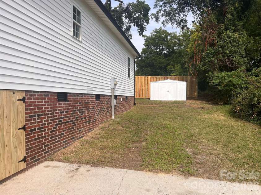 191 Mahan Street, Concord, NC 28025.  MLS# CAR4417461, YatesRealty ID 46393. 